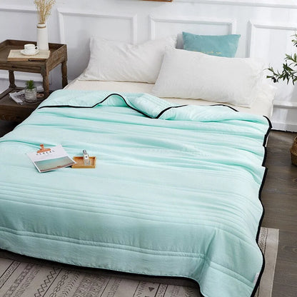 Cool Ice Silk Blanket – the ultimate Lightweight Comfort & Chill